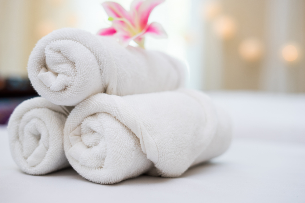 Quais tecidos de toalha são ideais para pele sensível?